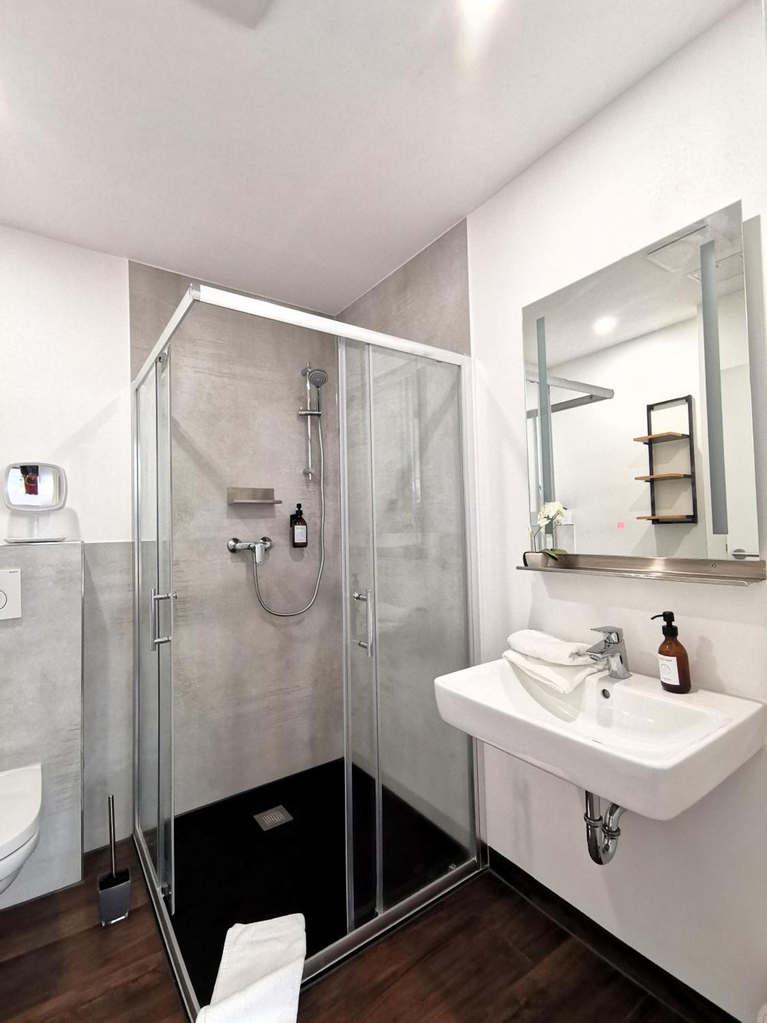 Bohnapartments Am Anger - Zentrum - Vollausstattung - Wlan Erfurt Dış mekan fotoğraf